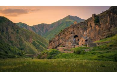 Вся Армения за неделю