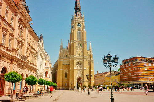 Католический собор Девы Марии в Нови-Саде